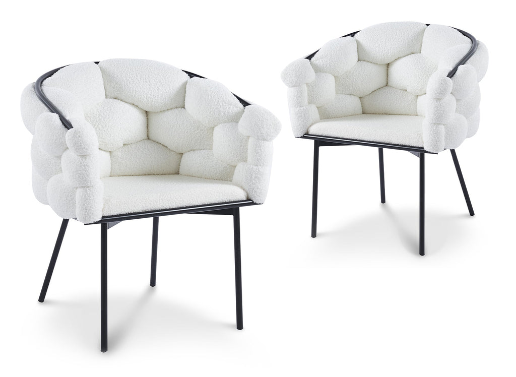 Lot de 2 chaises effet peau de mouton blanc pieds en métal noir CHARLOTTE