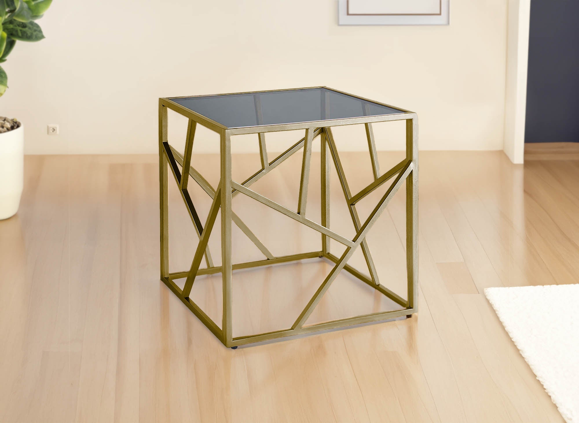 Table basse design en verre noir et métal doré carrée SOLAL