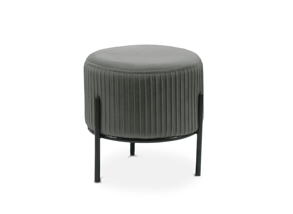 Pouf design en velours gris et pieds en métal noir GALY