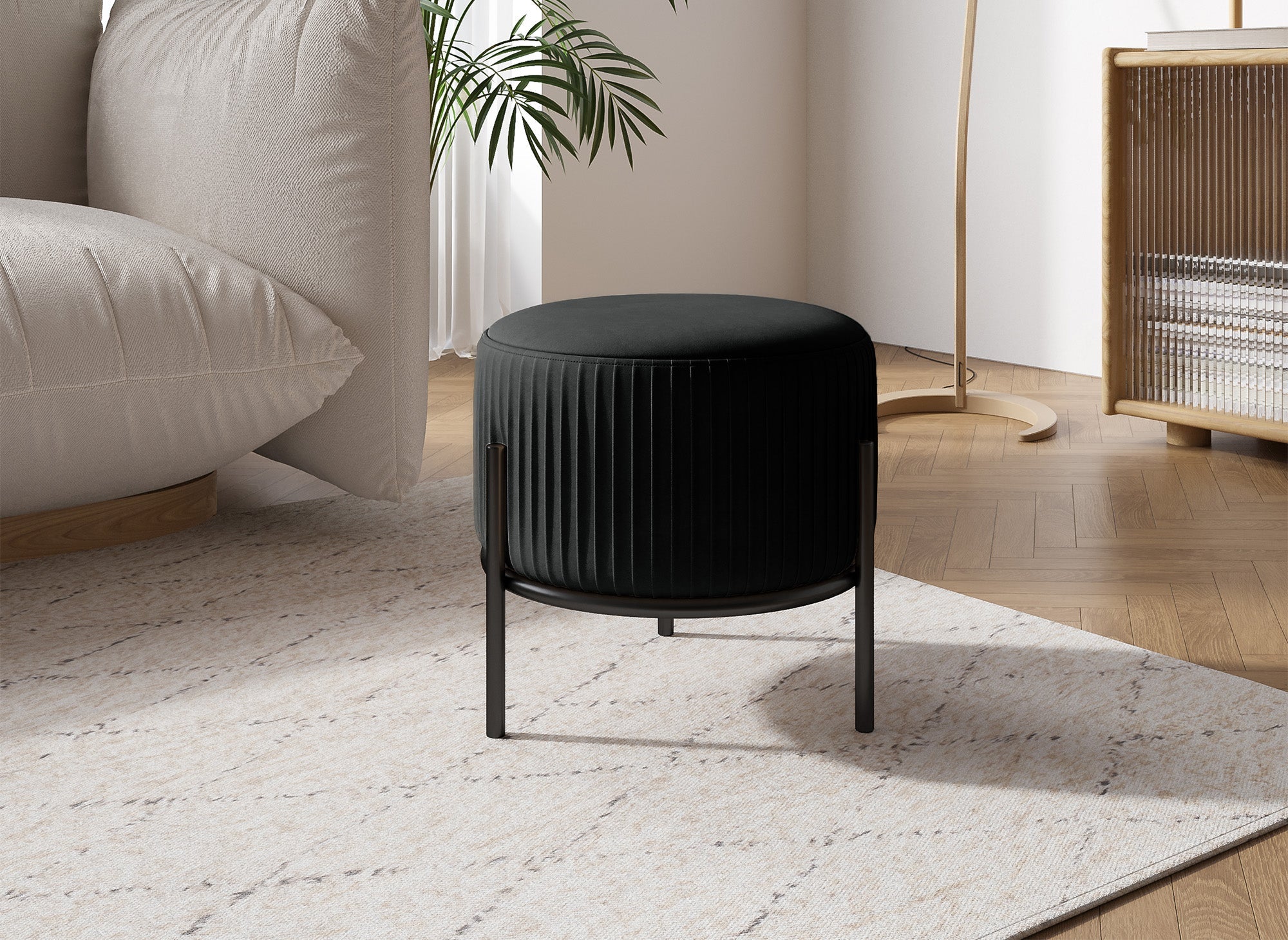 Pouf design en velours noir et pieds en métal noir GALY