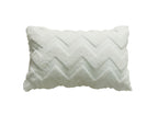 Coussin rectangulaire 50x30 cm en tissu doux motif chevron blanc HARRY